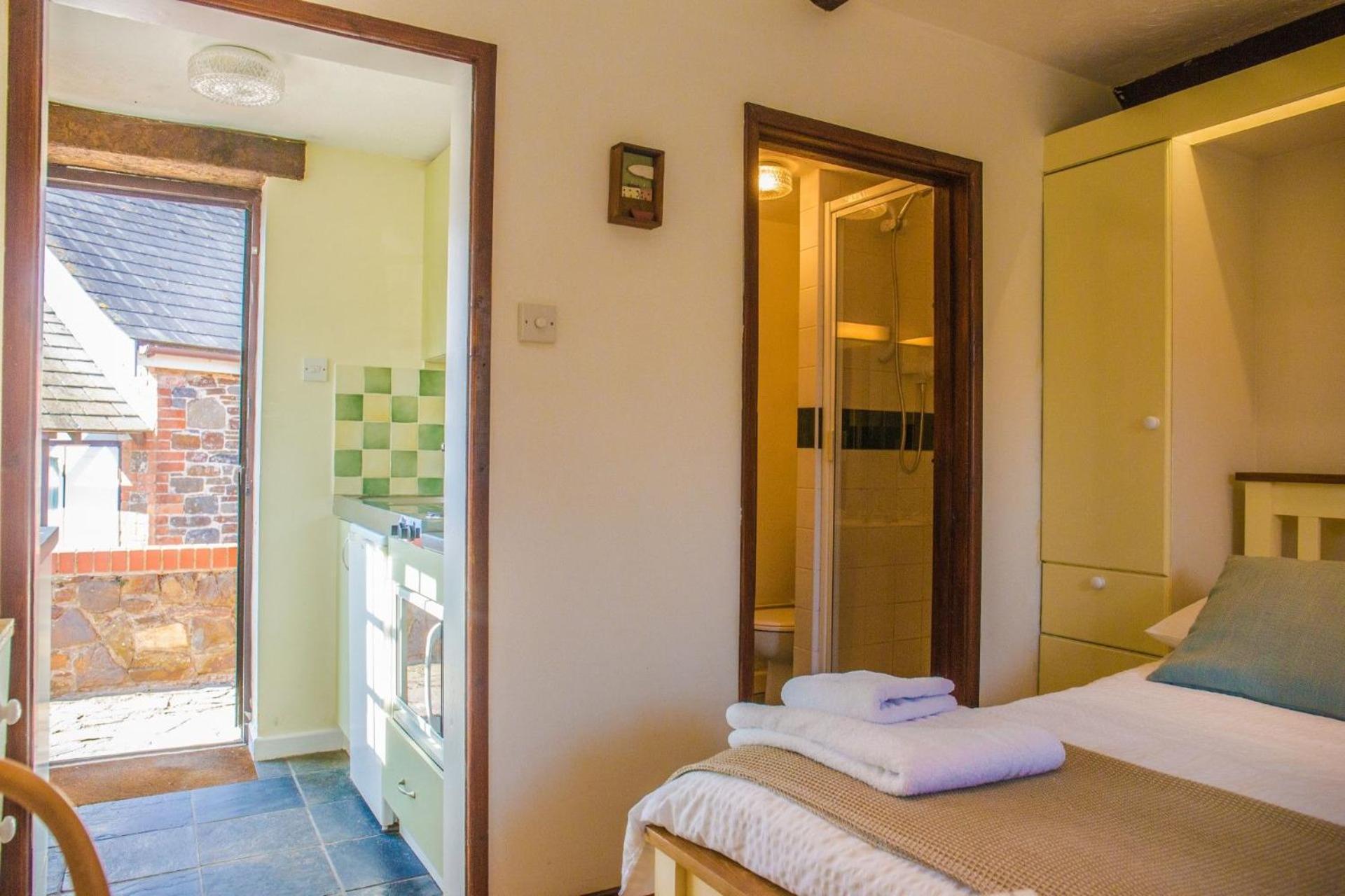 The Tack Room Гартленд Екстер'єр фото